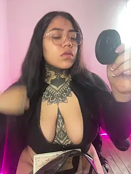 aliensexy online show from 10-06-25, 05:24