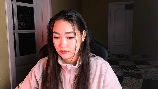 Snapshot of Erica_Wayne chatting on 01-07-25, 02:41 Erica Wayne online show from 01-07-25, 02:41