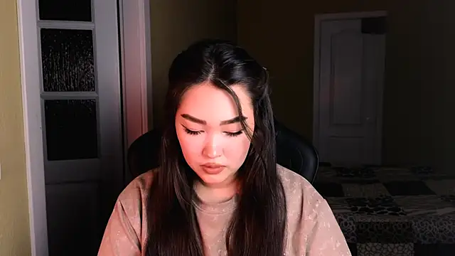 Snapshot of Erica_Wayne chatting on 01-11-25, 11:12 Erica Wayne online show from 01-11-25, 11:12