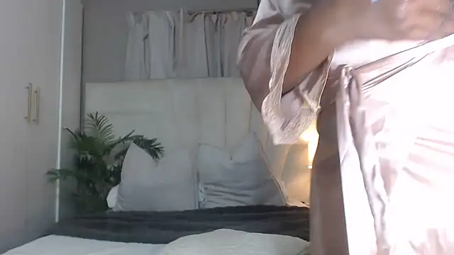 naughtyblackdolie online show from 02-13-26, 06:41