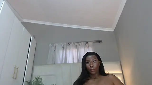 naughtyblackdolie online show from 07-09-26, 10:26