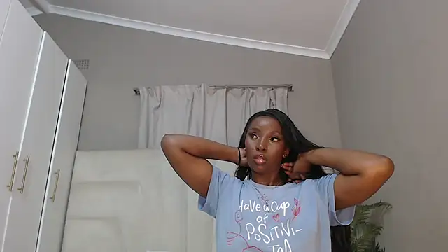 naughtyblackdolie online show from 03-20-25, 03:23