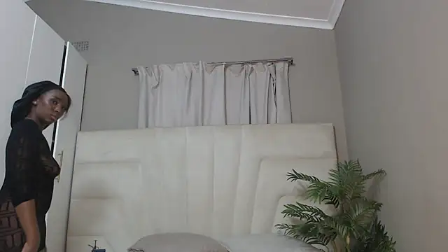 naughtyblackdolie online show from 03-15-25, 04:13