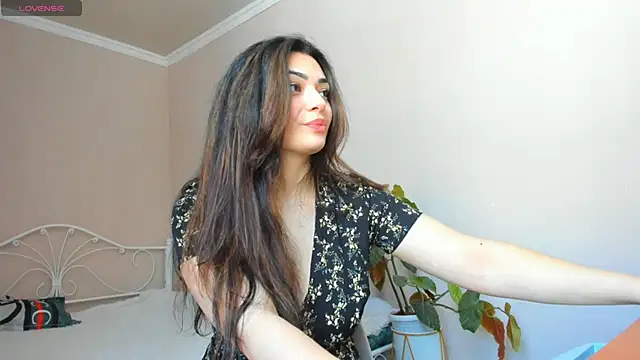 Snapshot of _cleopattra_ chatting on 01-26-25, 08:46 cleopattra online show from 01-26-25, 08:46