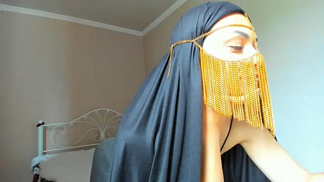  cleopattra  online show from 05-04-26, 08:50