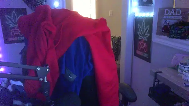 GeneralXMillyX online show from 11-09-25, 03:49