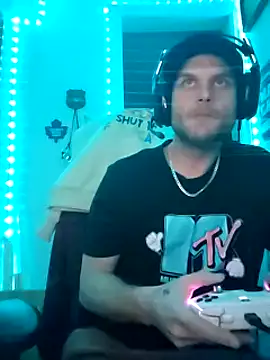 Snapshot of GeneralXMillyX chatting on 01-10-25, 04:33 GeneralXMillyX online show from 01-10-25, 04:33