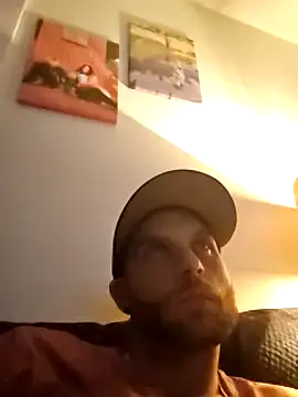 Snapshot of GeneralXMillyX chatting on 12-30-24, 06:09 GeneralXMillyX online show from 12-30-24, 06:09