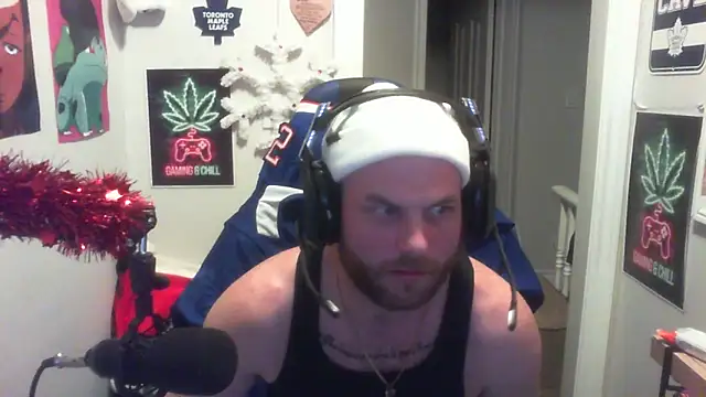 GeneralXMillyX online show from 11-12-25, 04:55