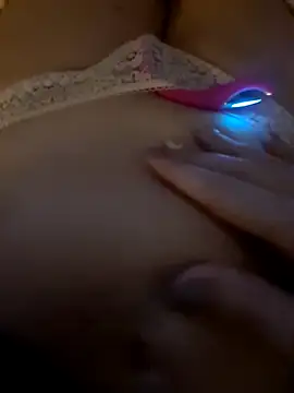 Mary anes online show from 10-28-25, 12:44