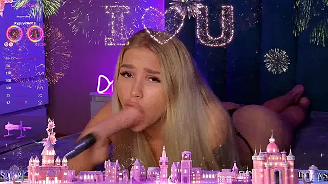 DreamPussyy online show from 09-21-25, 05:23