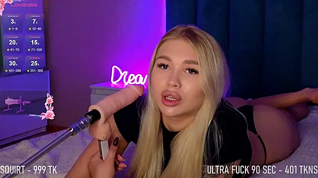 DreamPussyy online show from 09-23-25, 05:03