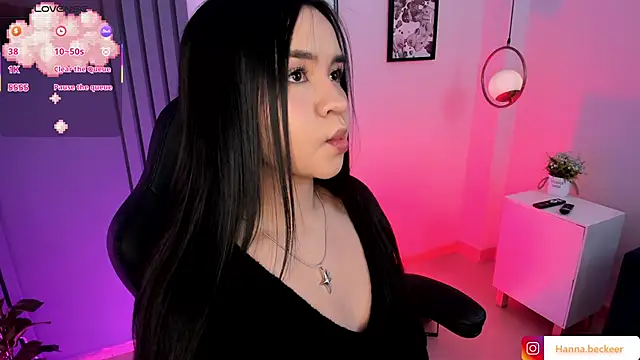 Hanna  Becker  online show from 04-07-26, 10:17