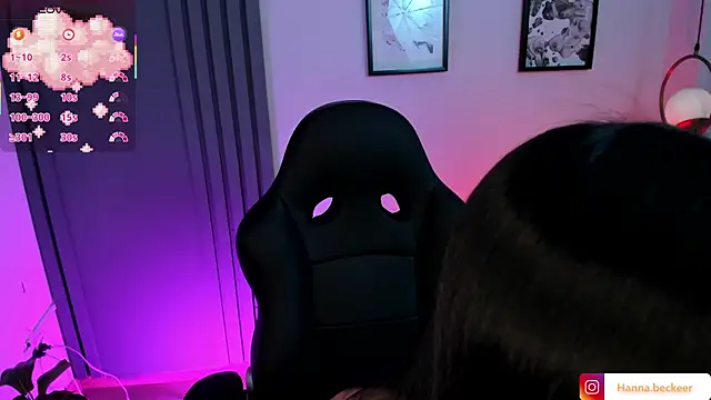 Hanna  Becker  online show from 04-12-26, 02:48