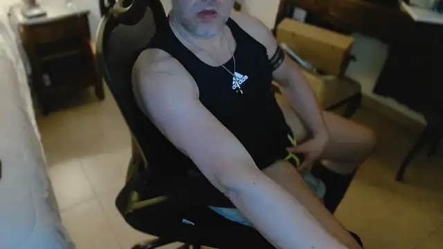 slzypvtpig online show from 12-18-25, 09:14