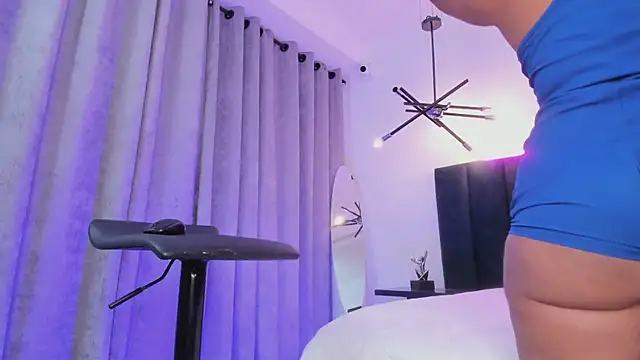 alaia7h online show from 04-21-26, 01:42