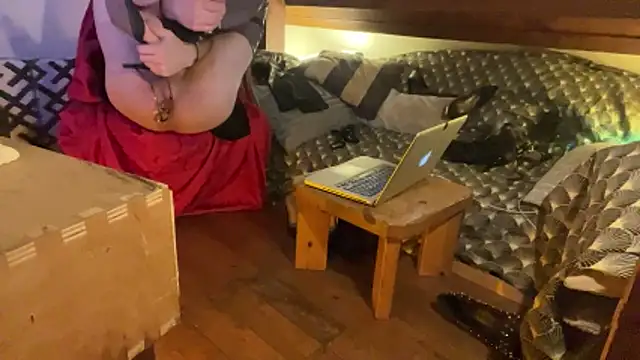 alexheels boots online show from 10-30-25, 04:55