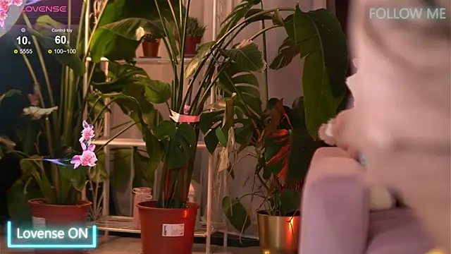 EmilyRaymont online show from 12-05-25, 04:33