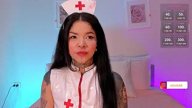 NinaInk online show from 10-26-25, 01:33