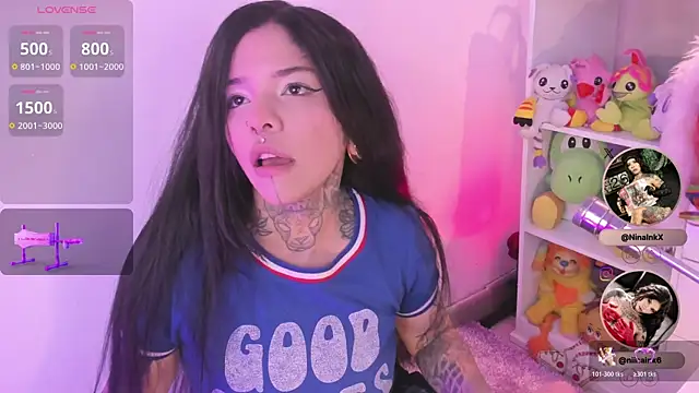 NinaInk online show from 12-01-25, 12:39