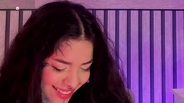 Snapshot of NinaInk chatting on 04-04-26, 11:50 NinaInk online show from 04-04-26, 11:50