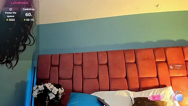 NinaInk online show from 03-22-25, 07:53