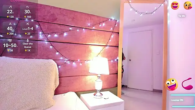 NinaInk online show from 03-03-25, 01:34