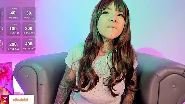 NinaInk online show from 09-23-25, 01:51
