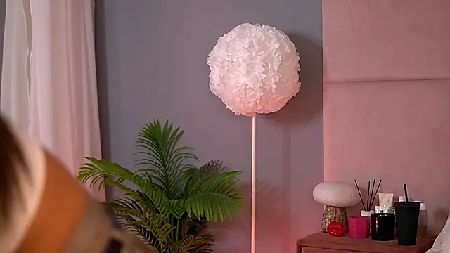 AlmaLuv online show from 06-04-26, 04:06
