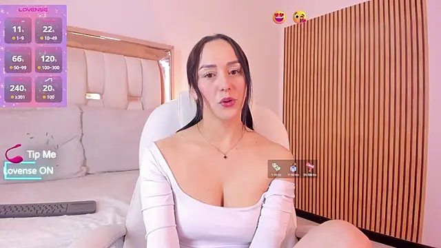 hazel ross tcw online show from 09-30-25, 02:01