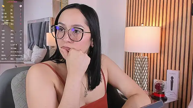 hazel ross tcw online show from 02-27-25, 06:42