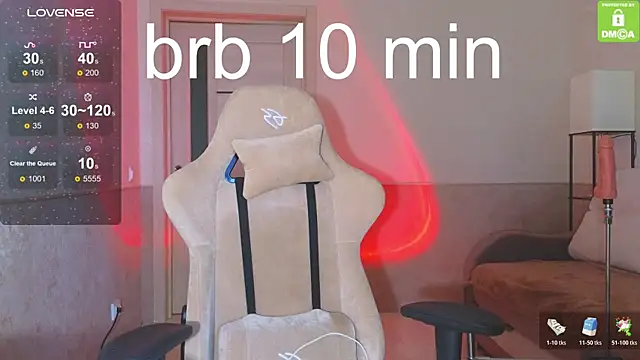 Katy perry  online show from 11-24-25, 03:17