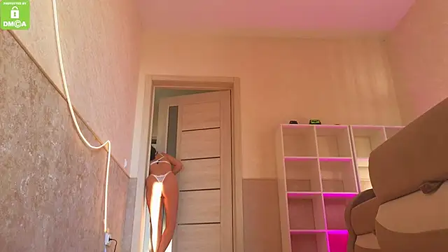 Katy perry  online show from 10-25-25, 03:17