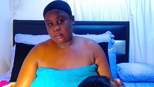 DARKBUSTY030 online show from 04-03-26, 12:00