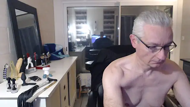 Snapshot of Goduleur69 chatting on 01-18-25, 11:00 Goduleur69 online show from 01-18-25, 11:00