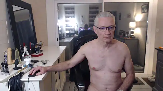 Snapshot of Goduleur69 chatting on 01-15-25, 08:16 Goduleur69 online show from 01-15-25, 08:16