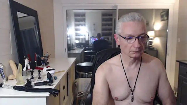 Snapshot of Goduleur69 chatting on 01-11-25, 12:44 Goduleur69 online show from 01-11-25, 12:44