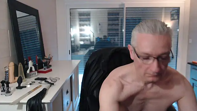 Snapshot of Goduleur69 chatting on 01-15-25, 01:09 Goduleur69 online show from 01-15-25, 01:09