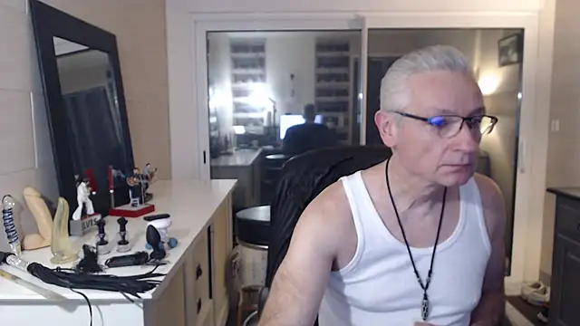 Snapshot of Goduleur69 chatting on 01-10-25, 09:42 Goduleur69 online show from 01-10-25, 09:42