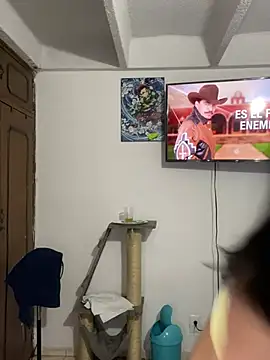 Snapshot of ElaEndez_ chatting on 02-09-25, 03:22 ElaEndez  online show from 02-09-25, 03:22