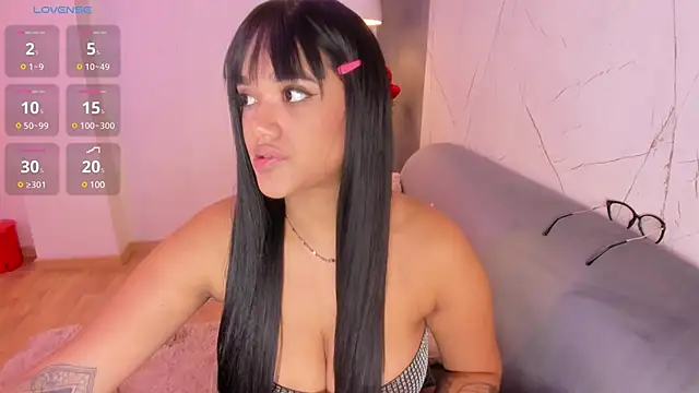 Snapshot of ElaEndez_ chatting on 02-22-25, 01:46 ElaEndez  online show from 02-22-25, 01:46