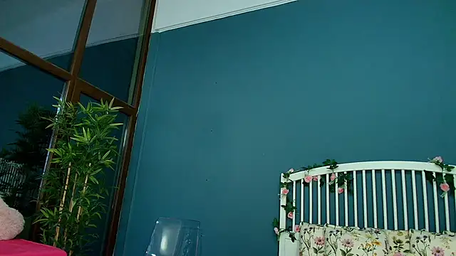 AlicePirs online show from 12-01-25, 05:08