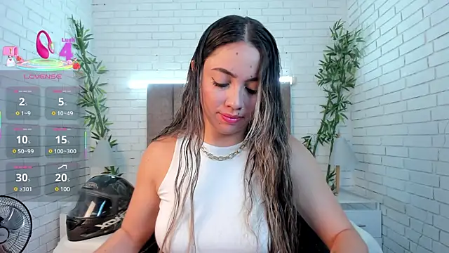 Alessia Taylorr online show from 03-19-25, 12:01