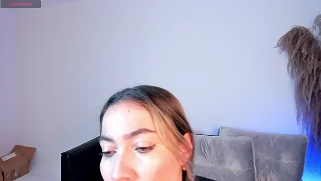 Alessia Taylorr online show from 12-02-25, 11:45