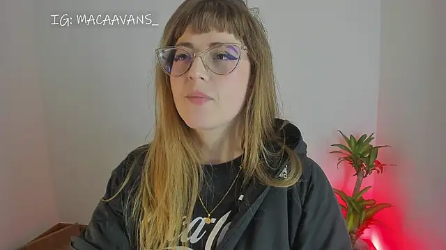 tekila   online show from 03-06-26, 11:00