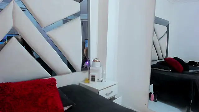 Snapshot of katherineFostel chatting on 03-10-26, 06:34 katherineFostel online show from 03-10-26, 06:34