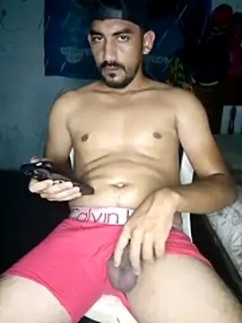 luisvina online show from 07-22-26, 03:52