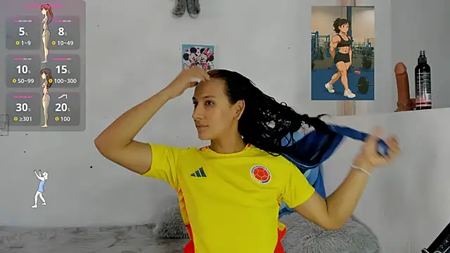 Snapshot of Valeria_Fitness chatting on 06-17-26, 07:02 Valeria Fitness online show from 06-17-26, 07:02