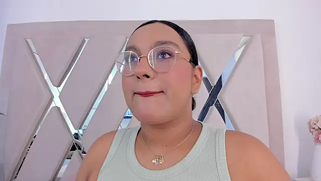 ellamontoya online show from 02-09-26, 11:52