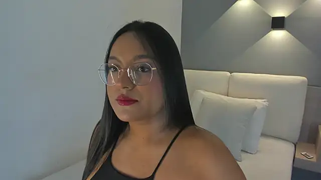 ellamontoya online show from 09-18-25, 11:13